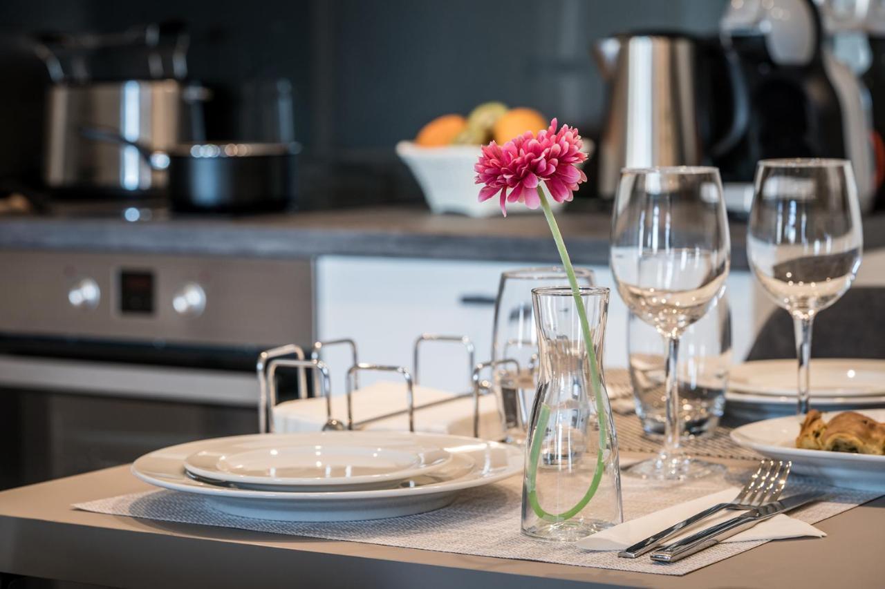 Urban Nest - Suites & Apartments Athens Luaran gambar